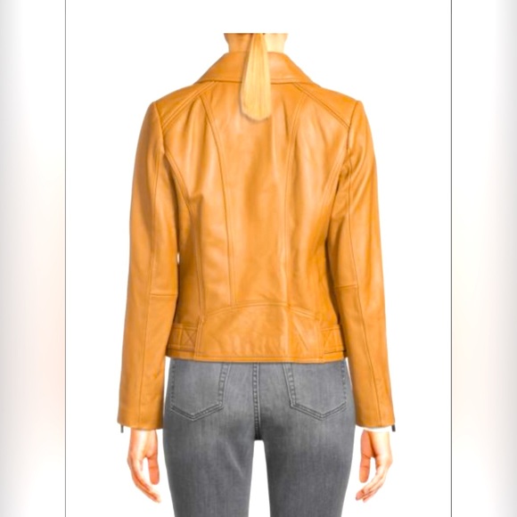 Gorgeous Michael Kors Leather Jacket - Picture 2 of 4